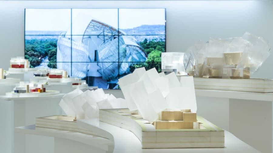 Espace Louis Vuitton Venice has inaugurated the new exhibition “Fondation Louis  Vuitton Building in Paris by Frank Gehry, with the participation of Daniel  Buren”